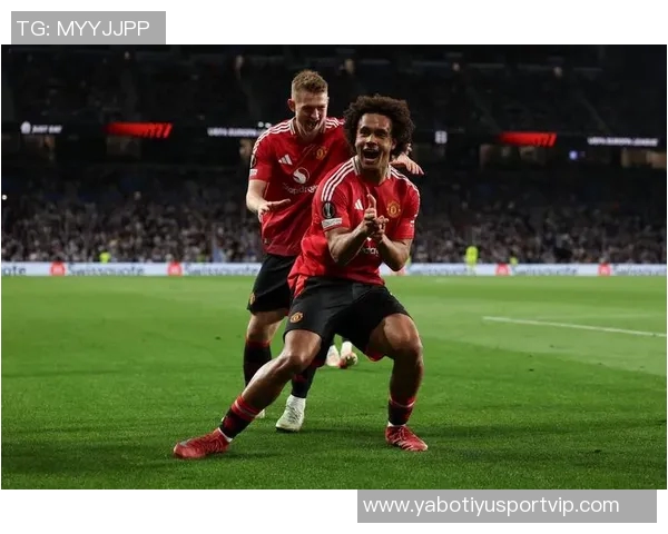 失落的天才齐尔克泽24岁加盟曼联却无首发机会前途堪忧