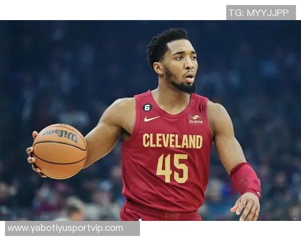 米切尔状态低迷20投仅中6末节发力独得10分难救主